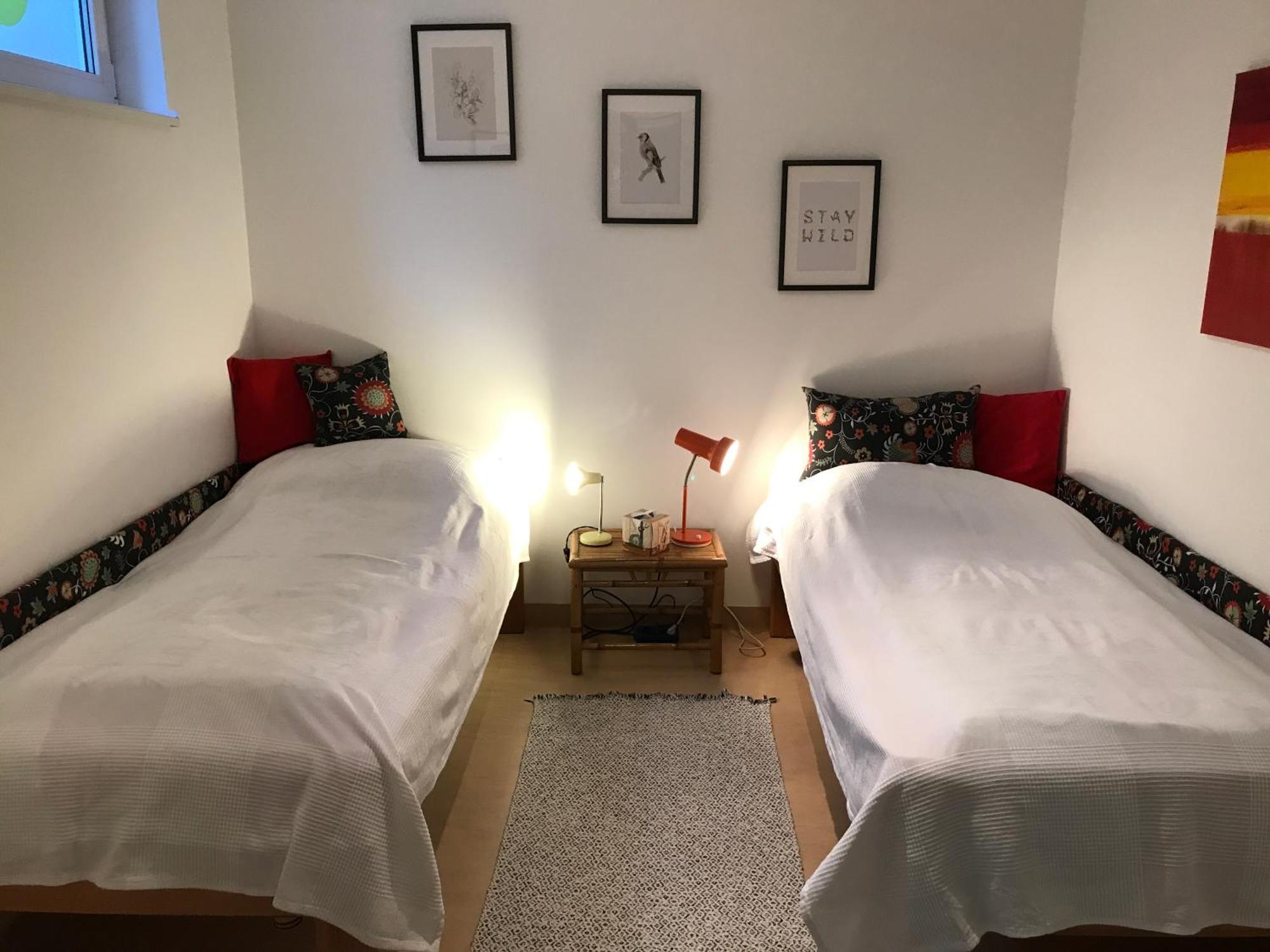 Haus Luna - Privatzimmer Im Sonnigen Suedburgenland Hackerberg Exterior photo